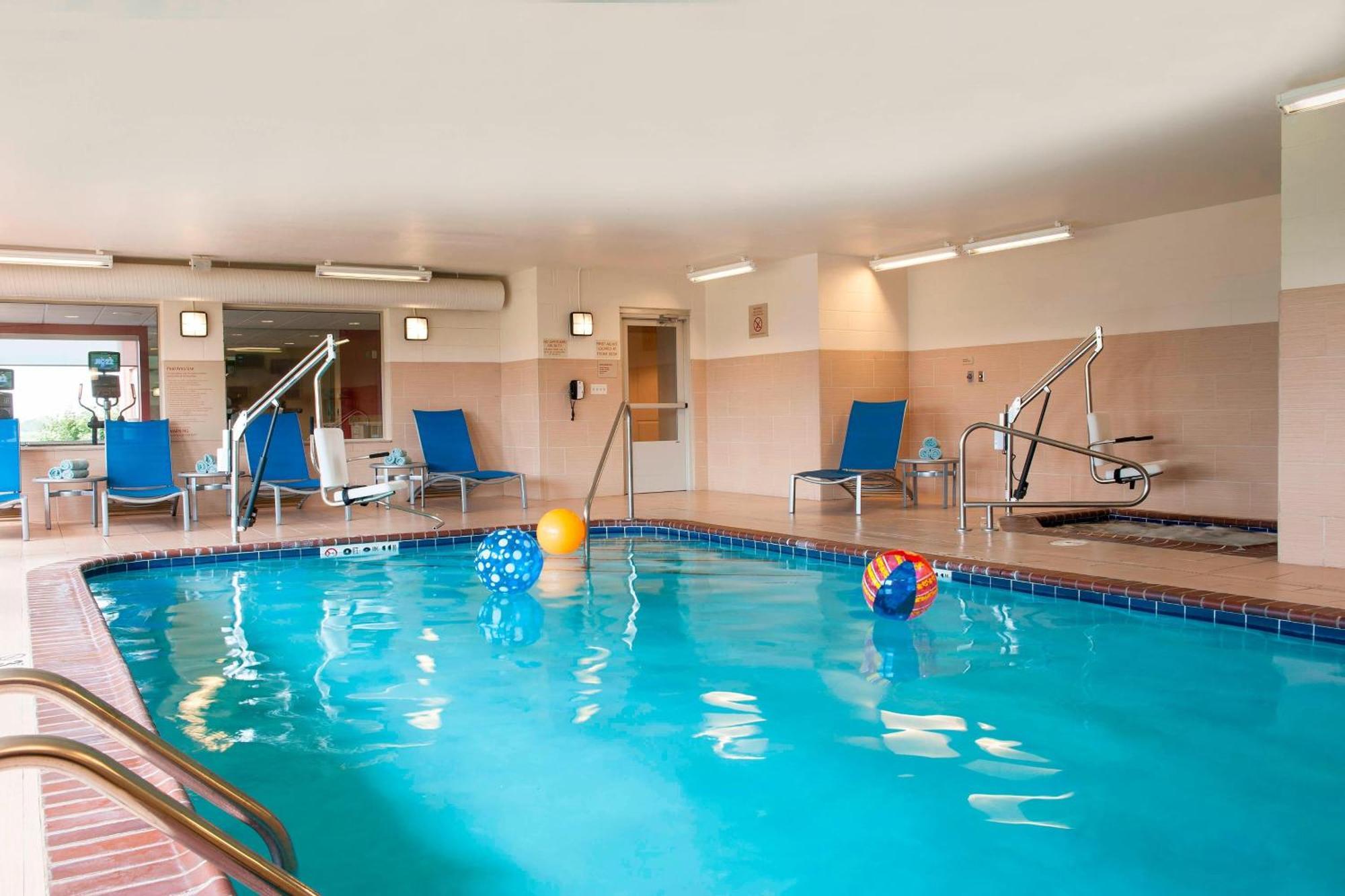 Towneplace Suites Des Moines Urbandale Johnston Exterior photo